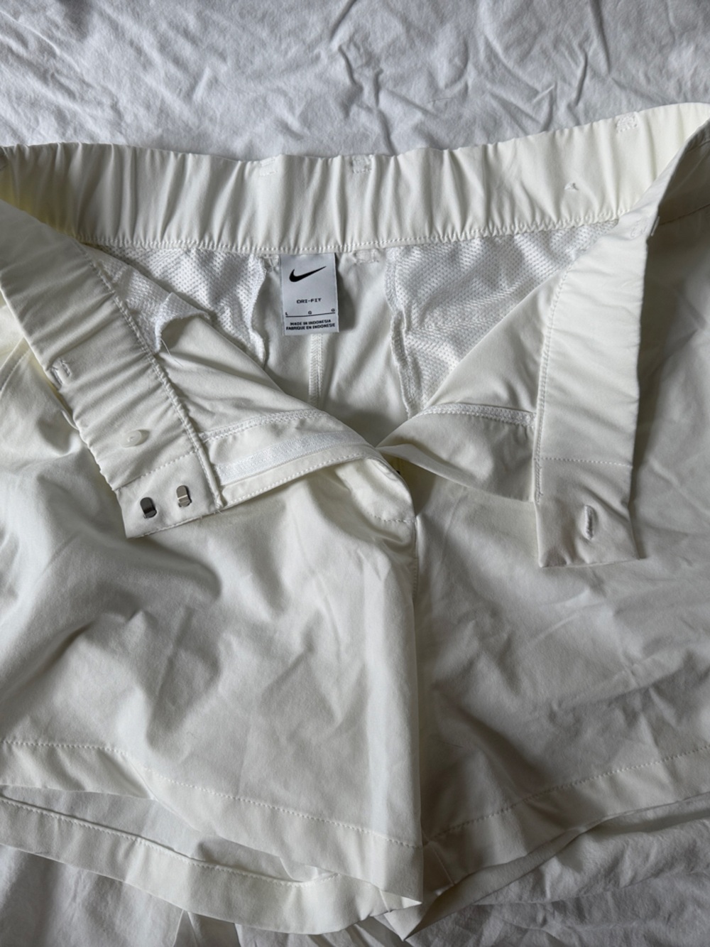 Nike Cream-White Performance Shorts
